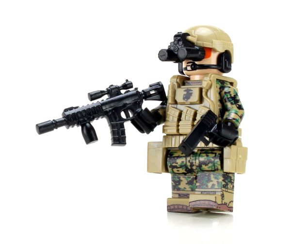 Recon Marine Woodland Camo MARPAT Custom Figure Hot on Sale